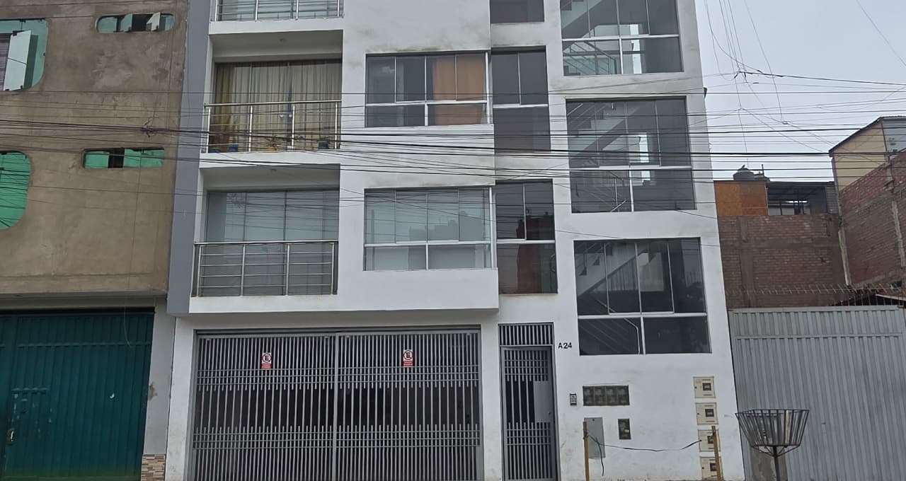 DEPARTAMENTO 5TO PISO EN VENTA 134 M2 URB. SANTA ROSITA – ATE